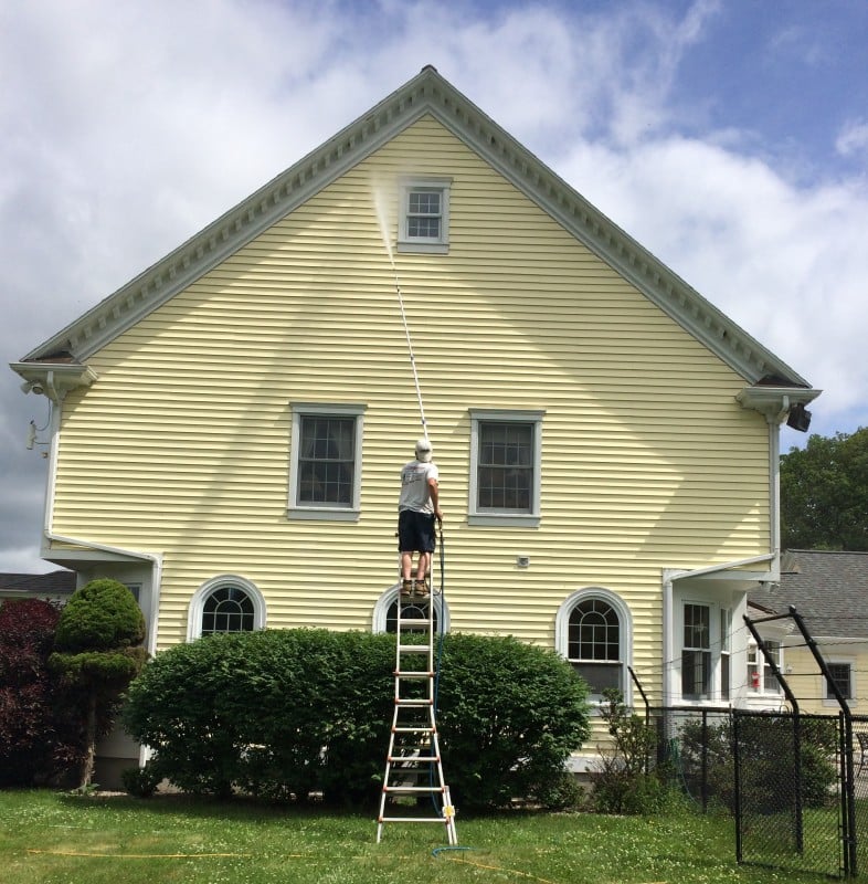 Lindenhurst House Washing